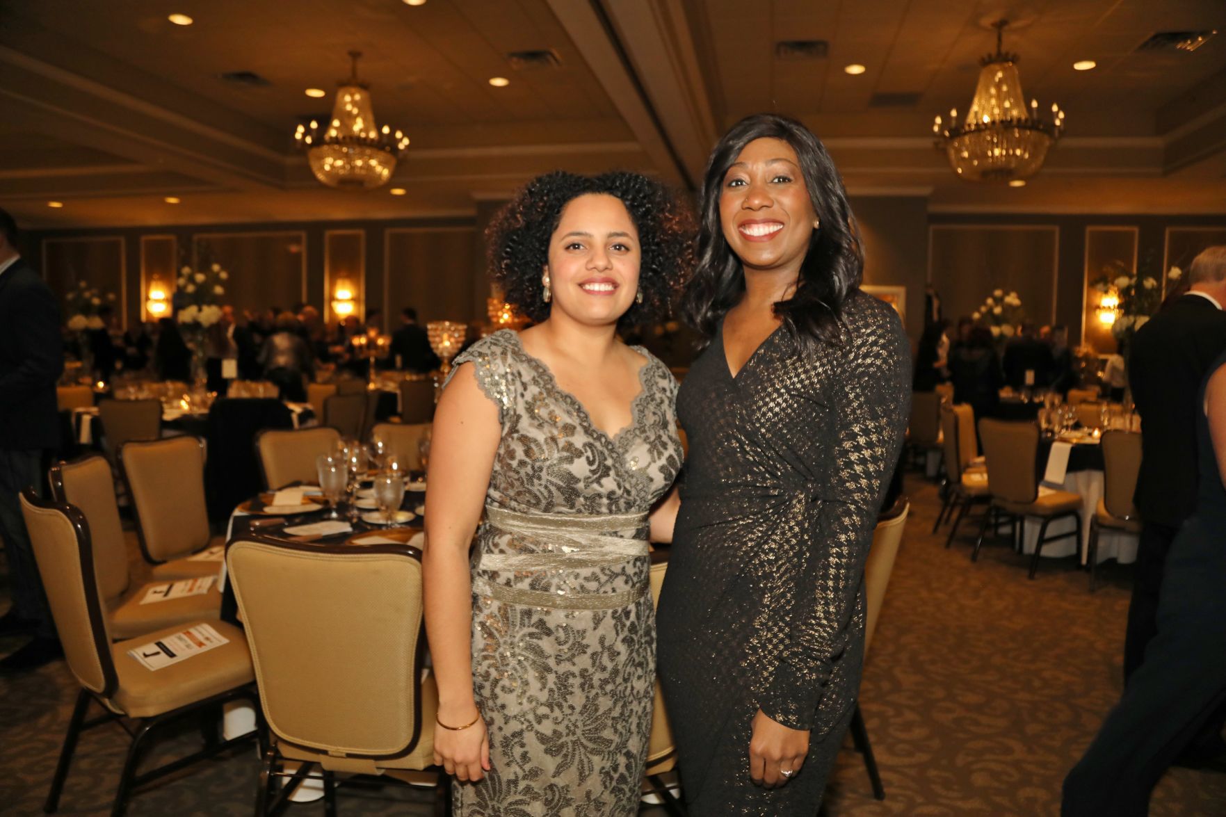 Yanelis Castillo, Natasha Leonard
